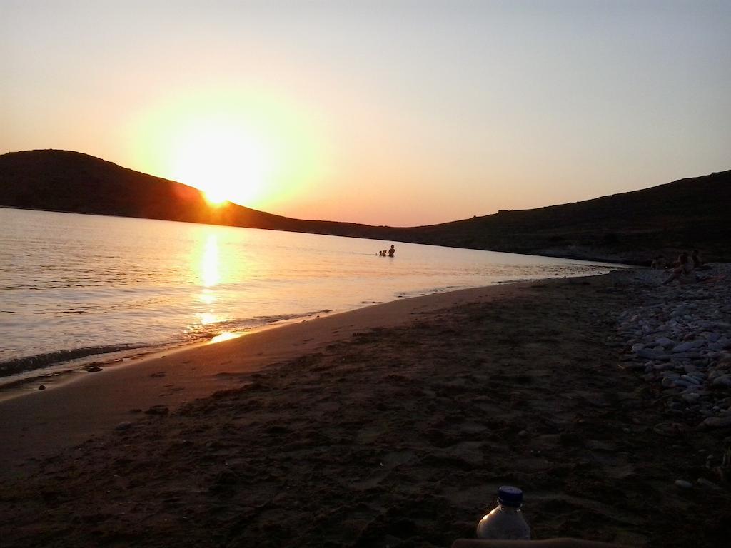 金尼昂Tramonto Nel Delfini公寓 外观 照片